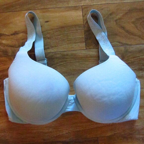Victoria's Secret Light Blue T-Shirt Push Up Bra Size 38DD - Picture 1 of 6